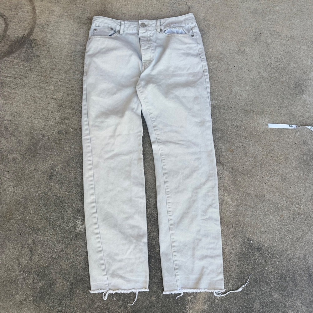 BoohooMAN Mens Straight Leg Jeans Light Sand Stone Button Fly Raw Hem Size 32R